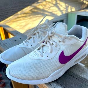 Nike Air White Purple womens size 8
